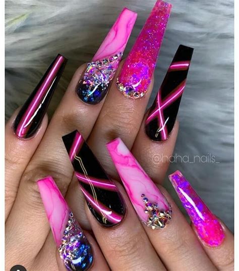 pink and black nails